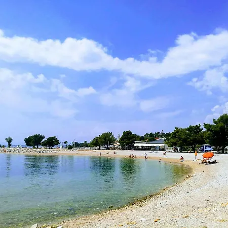 Apartman Lucica *